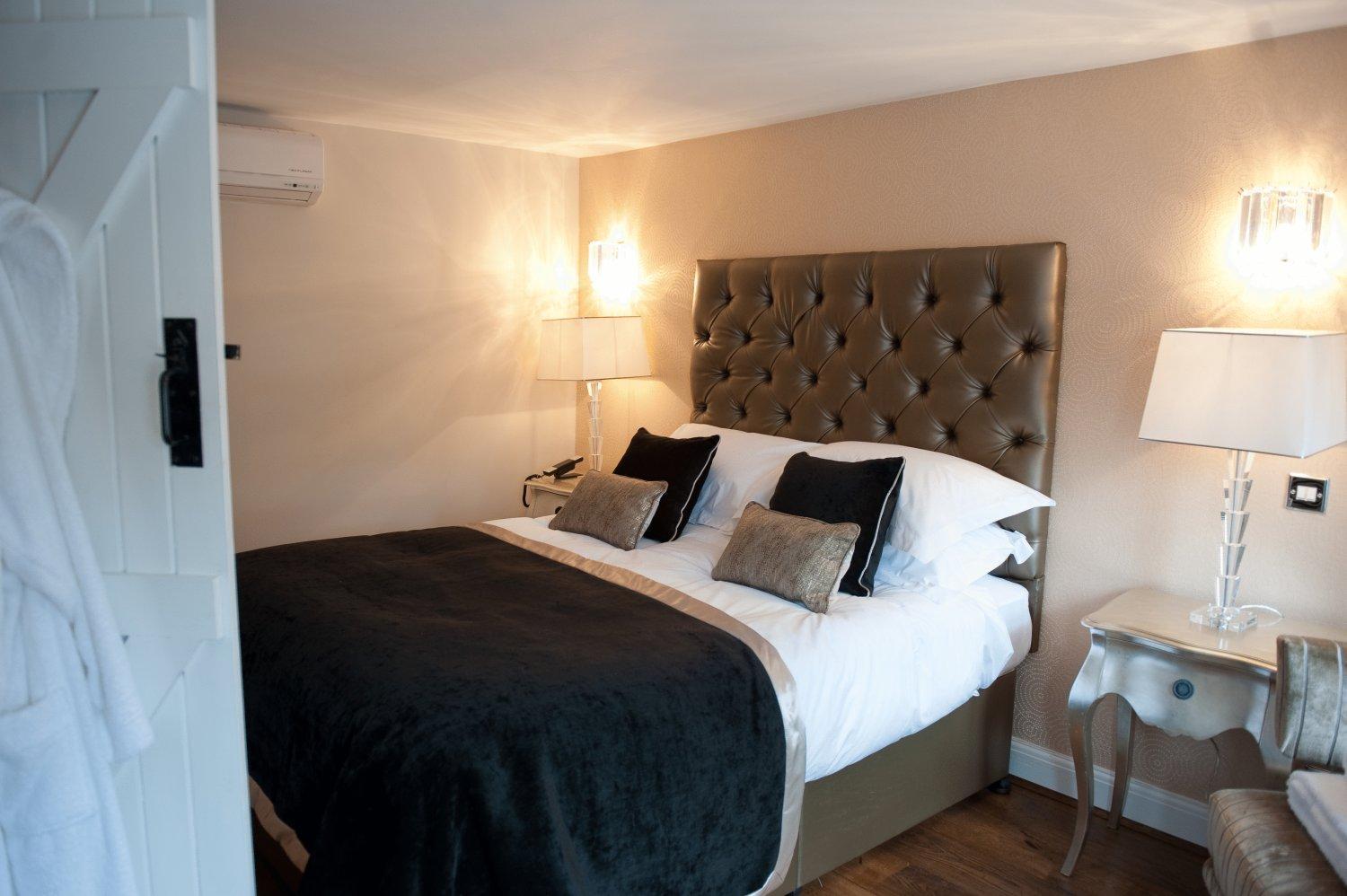 The Inn On The Green Cookham Dean Bagian luar foto